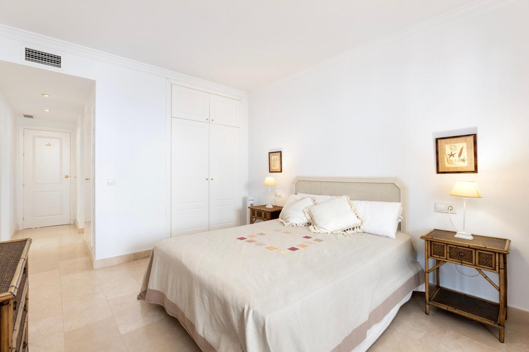 La Gavia Side 2 Bedroom - San Pedro Apartamento